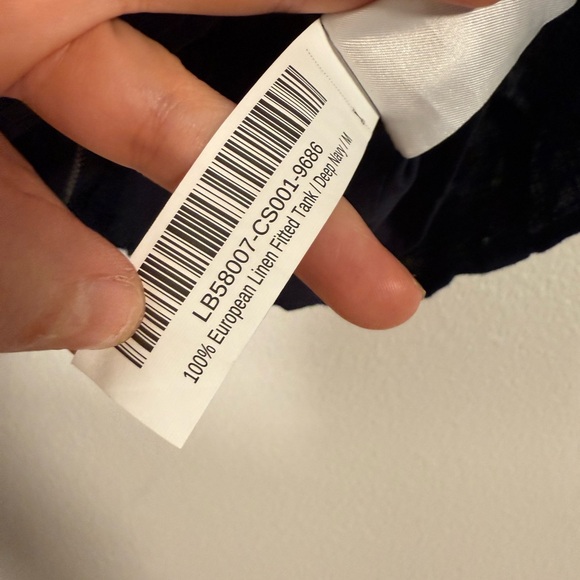 Quince 100% European Linen Fitted Tank deep navy size medium - Picture 7 of 9